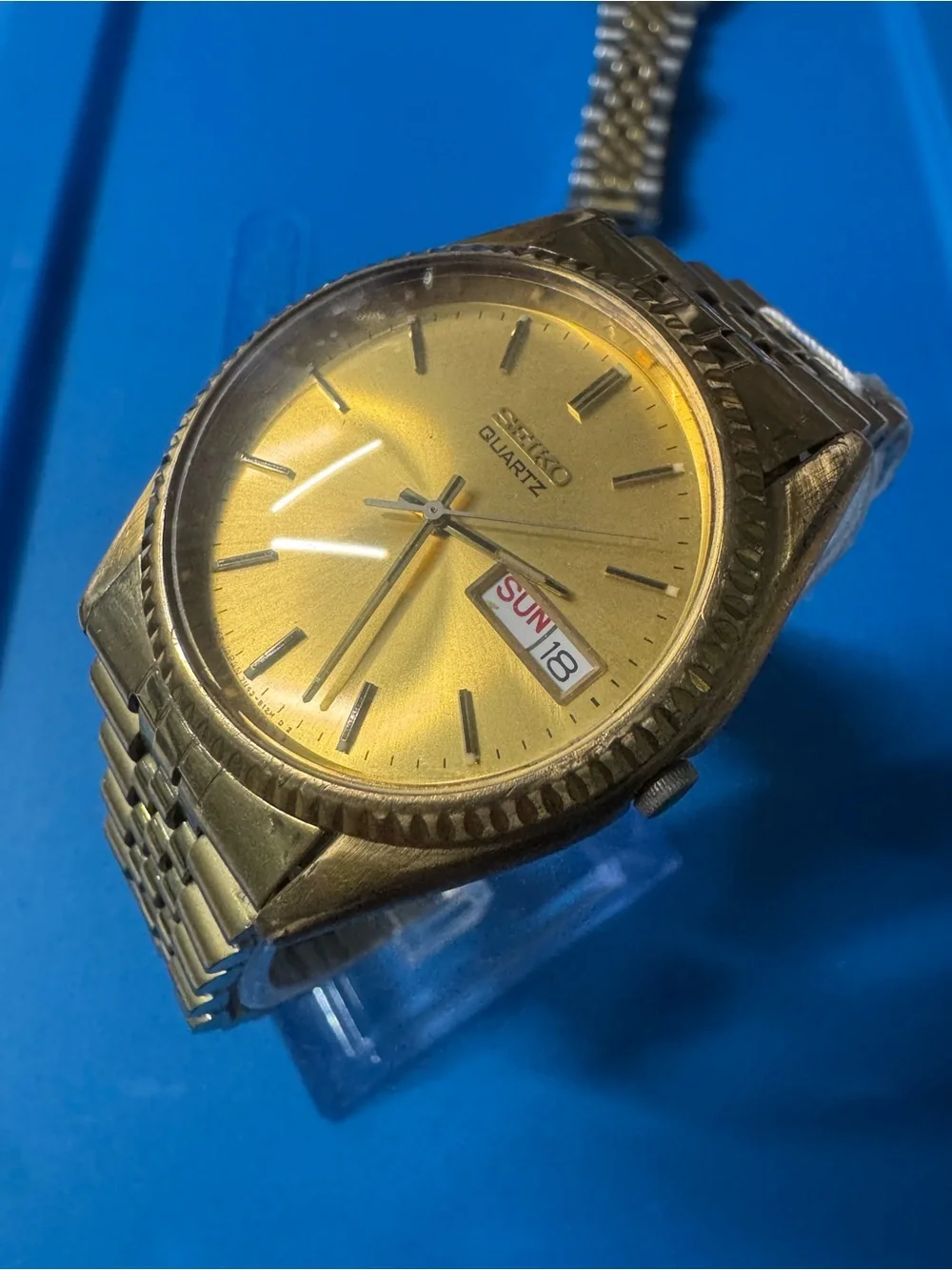 Seiko wristwatch gold